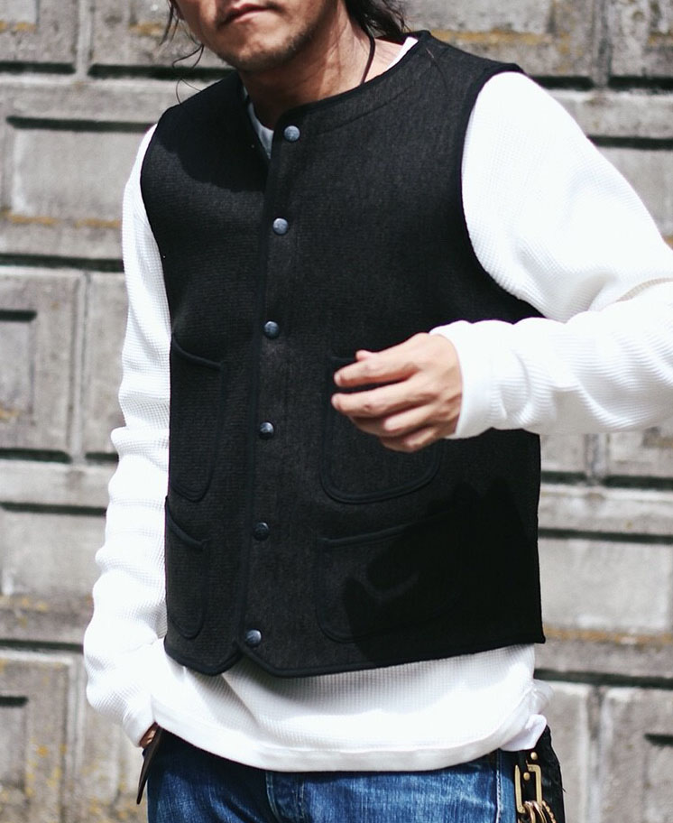 秋冬の顔 BBJ-001 BROWN'S BEACH EARLY VEST BBJ-003 BROWN'S 秋冬の顔 BBJ-001 BROWN'S BEACH EARLY VEST BBJ-003 BROWN'S